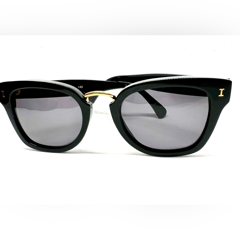 Illesteva Sunglasses New